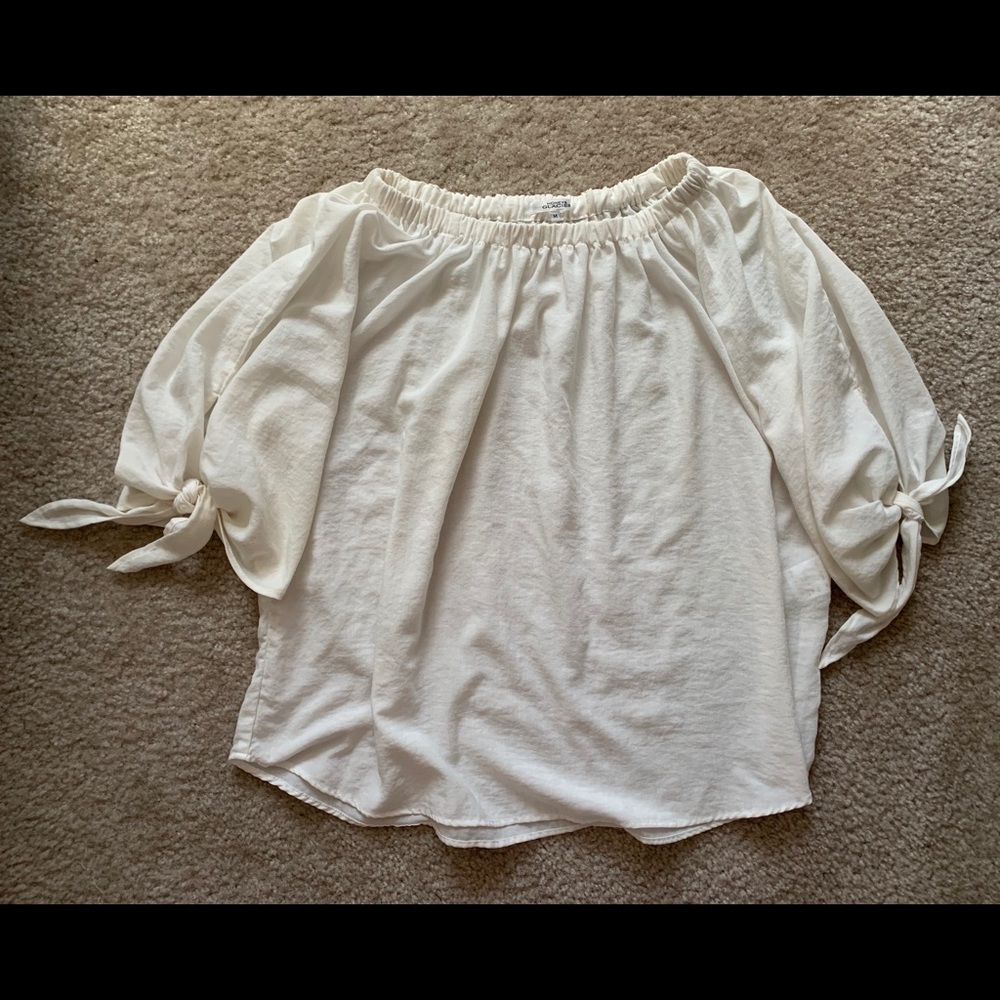 Honey’s Glacier Off Shoulder White Shirt